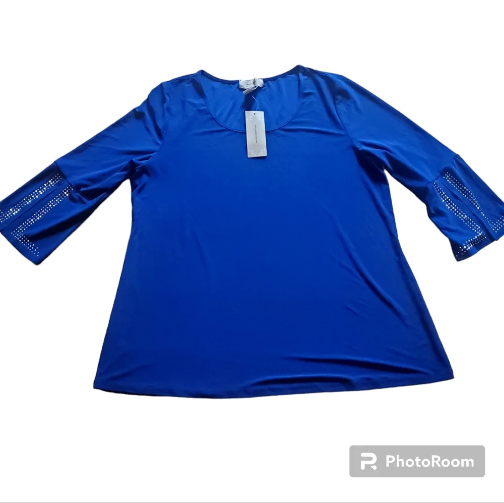 NWT Diana Belle XL navy blue top